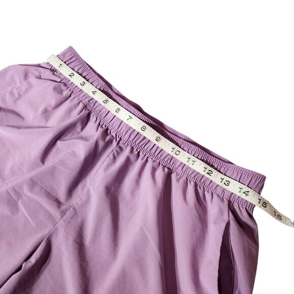 Nike Womens Sz M Short Running Shorts Lightweight Unlined Purple Logo Athleisure - Picture 11 of 11